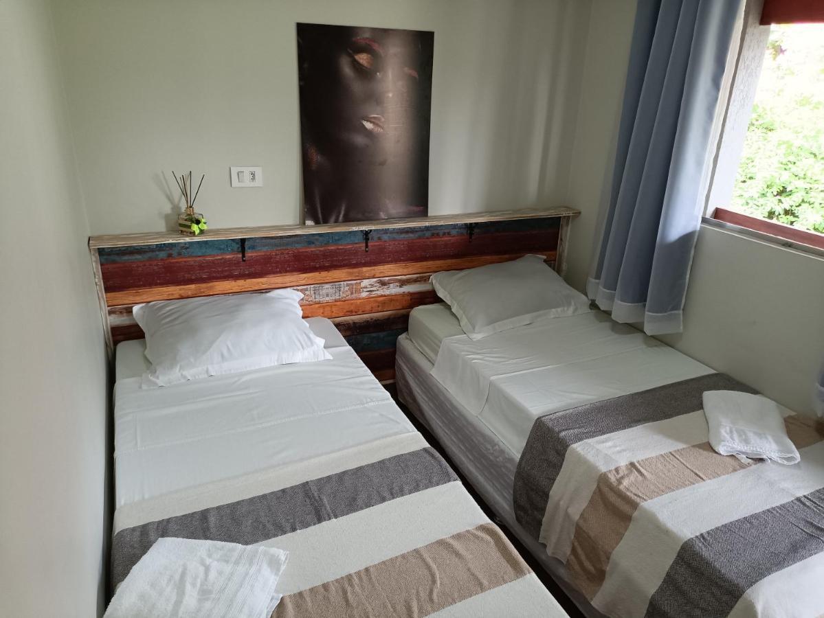Alpha Hospedaria & Hostel Лондріна Екстер'єр фото